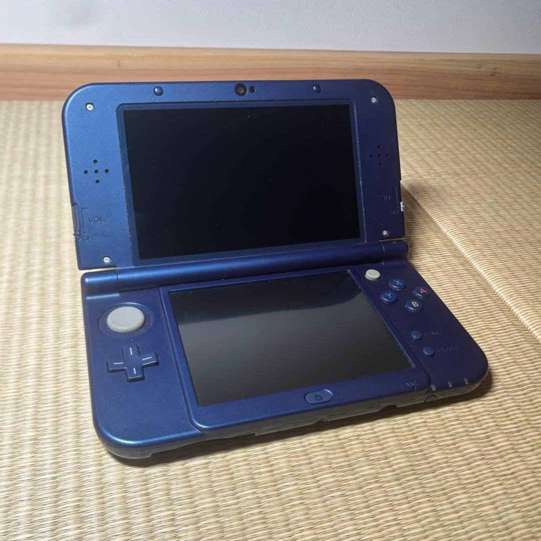 New Nintendo 3DS LL ニンテンドー ネイビー