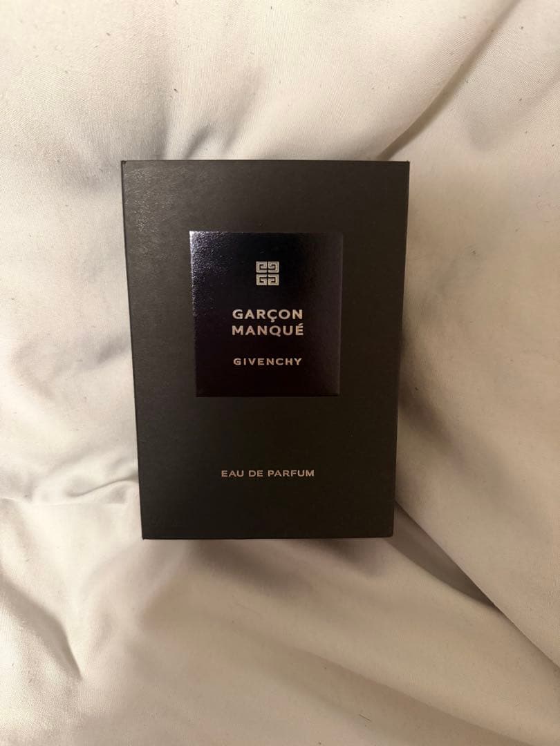 『ラ コレクション パルティキュリエ』ド ジバンシイ ギャルソン マンケ