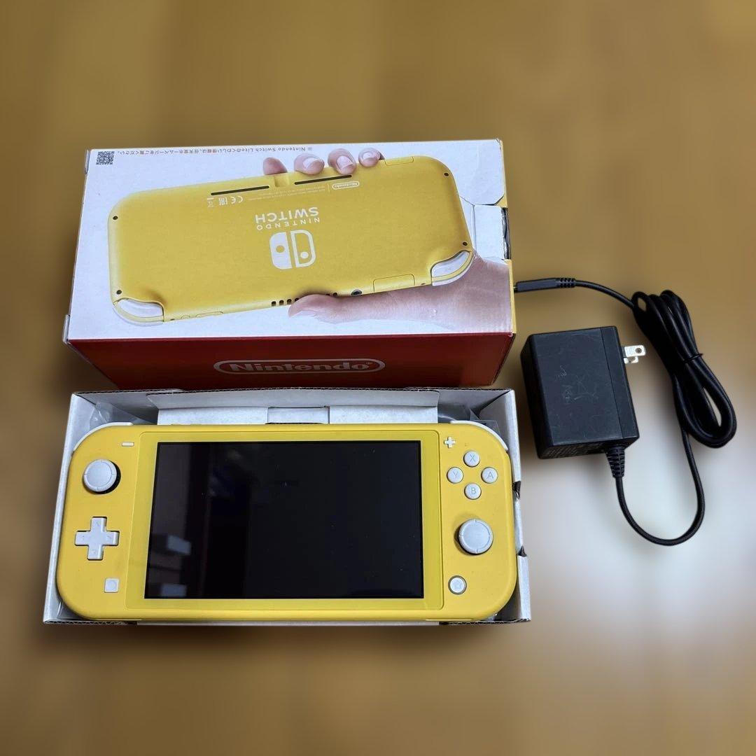 たあーこ Nintendo Switch Lite イエロー 箱付き