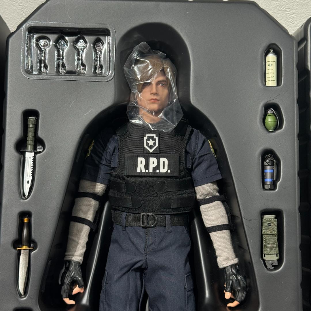 ダムトイズ BIOHAZARD RE:2 レオン S.ケネディ フィギュア