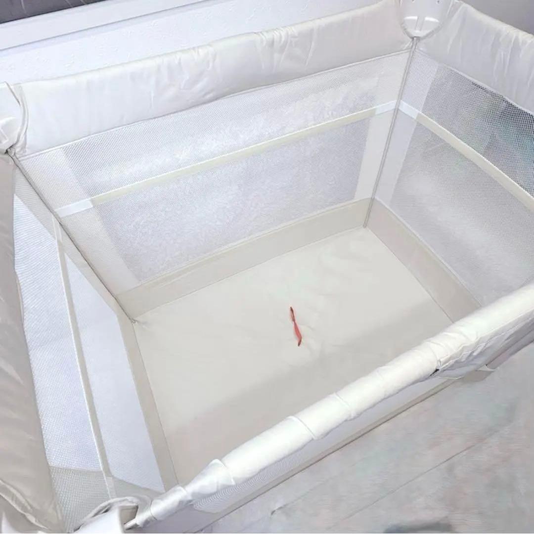 アップリカ ココネルエアー ベビー ベッド 折りたたみ ミルク ホワイト 白