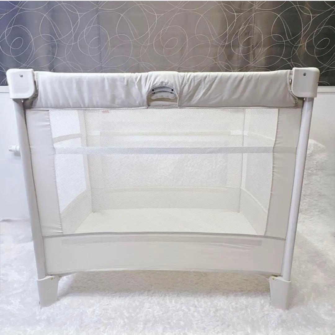 アップリカ ココネルエアー ベビー ベッド 折りたたみ ミルク ホワイト 白