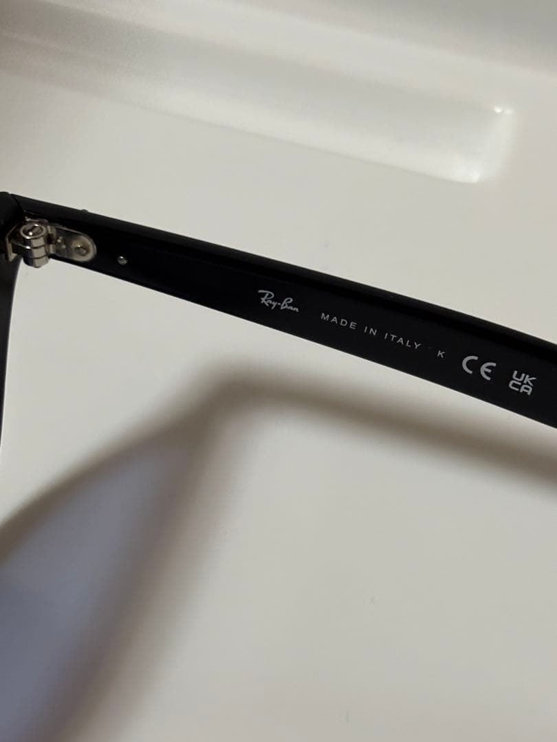 ★ほぼ未使用★RB 4258-F 601/80★ RayBan★レイバン★