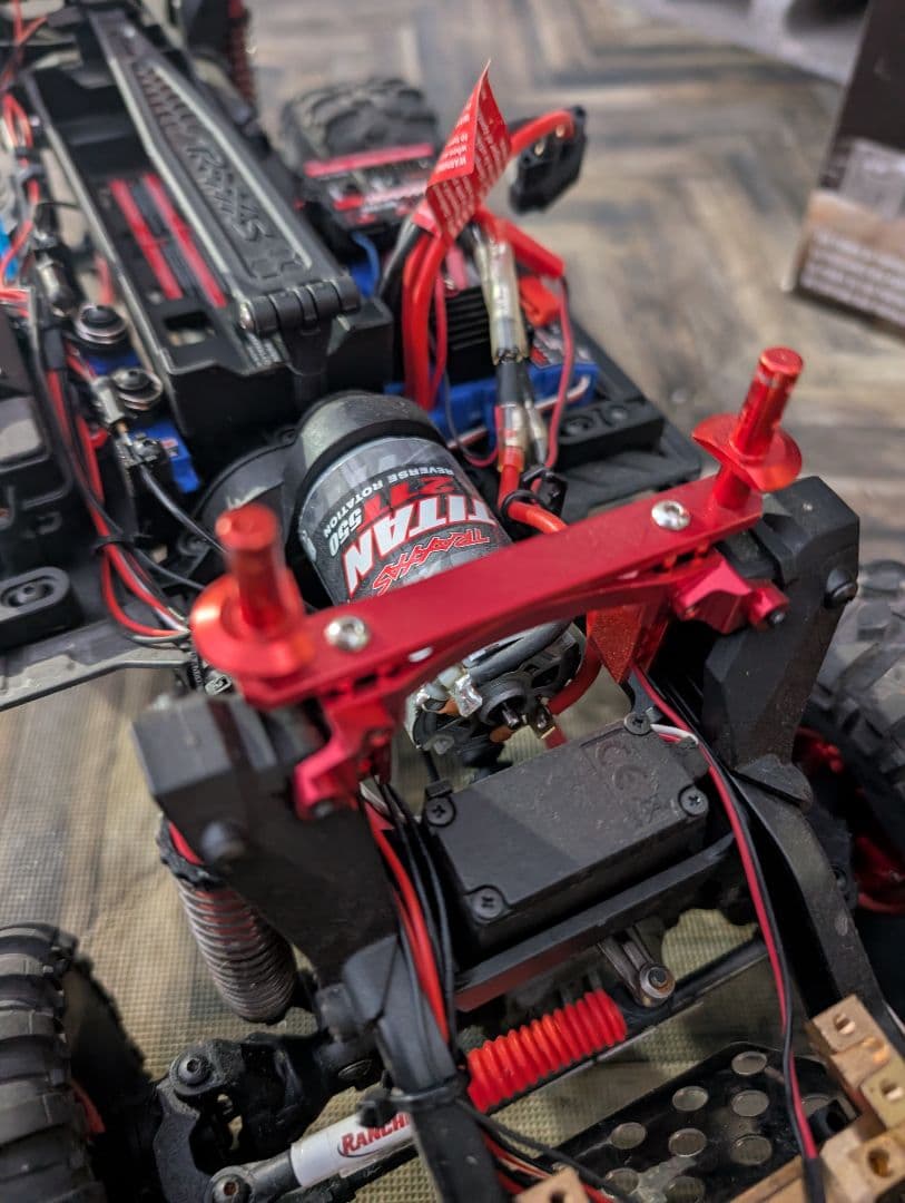 Traxxas　TRX-4 ディフェンダー　クローラーラジコン　トラクサス