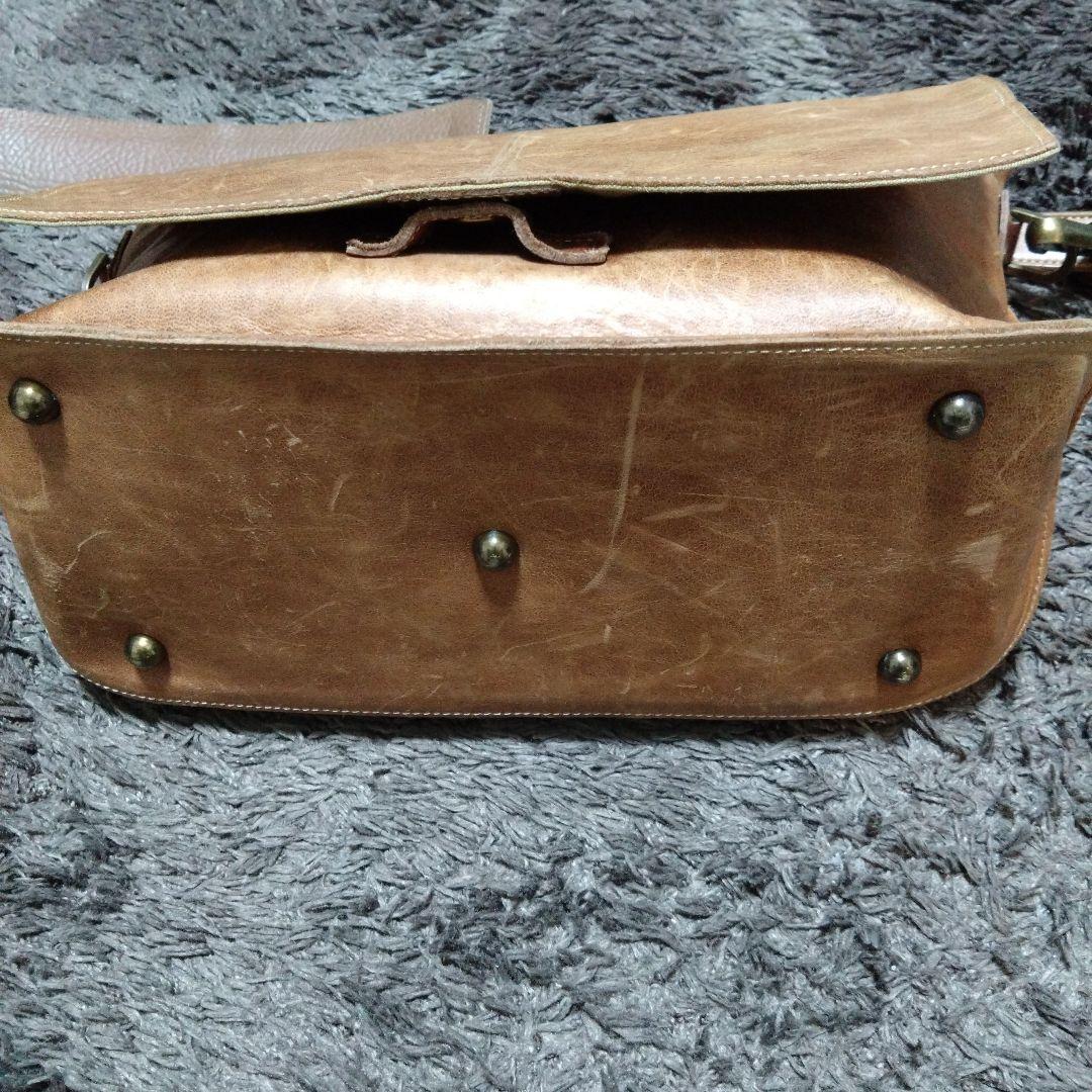 1/6 15:00迄　ACRU アクリュ サビカ　レザーカメラバッグ 卉奏