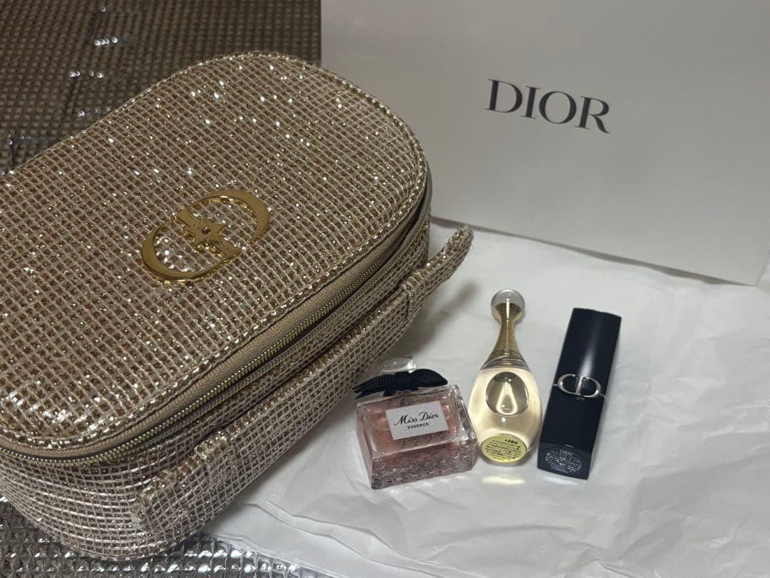 ルージュディオール クリスマス オファー 2025