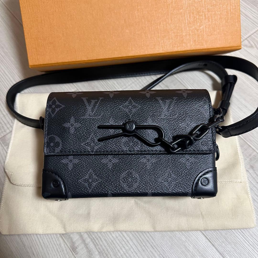 LOUIS VUITTON モノグラム エクリプス ショルダーバッグ