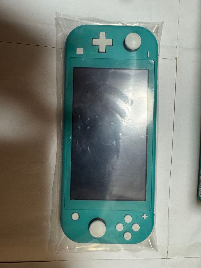 Nintendo Switch Lite ターコイズ GripCase付き