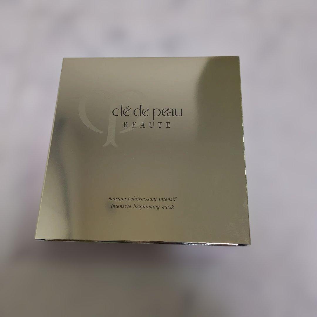 clé de peau BEAUTÉ コンサントレイリュミナトゥールマスクセット
