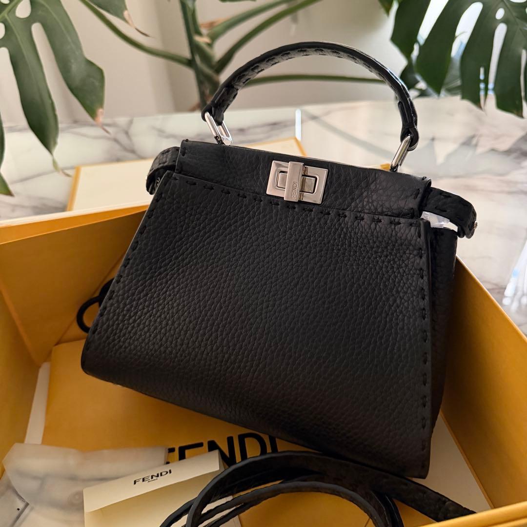 FENDI ピーカブー スモール ブラック セレリア 2WAY