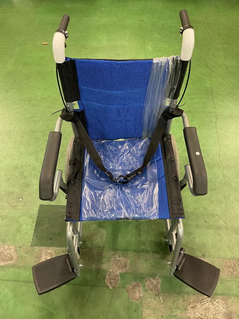 折りたたみ車椅子 軽量車椅子 【介助型】Shimaemiページ