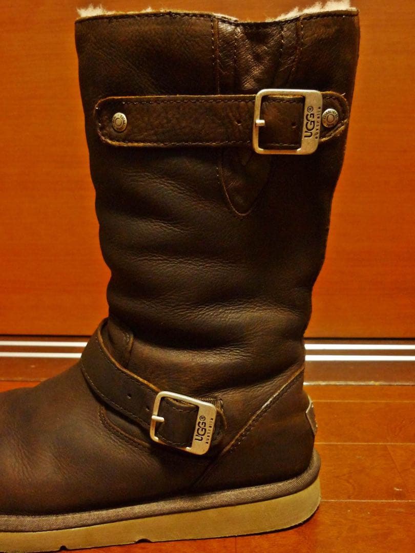UGG★ケンジントン5678★ムートンエンジニアブーツ★ダークブラウン25cm