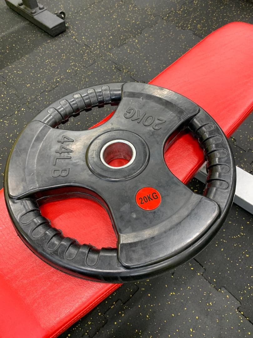 3割引　3グリップラバープレート　２０㎏４枚