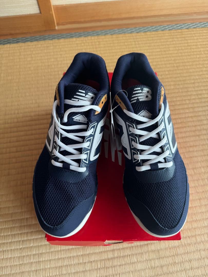 【新品未使用】New Balance 野球　トレーニングシューズ