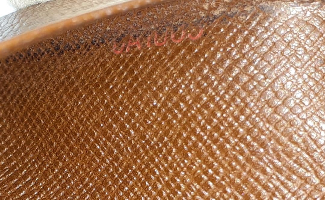 Z06-64　ルイヴィトン　ダミエ　名刺入れ