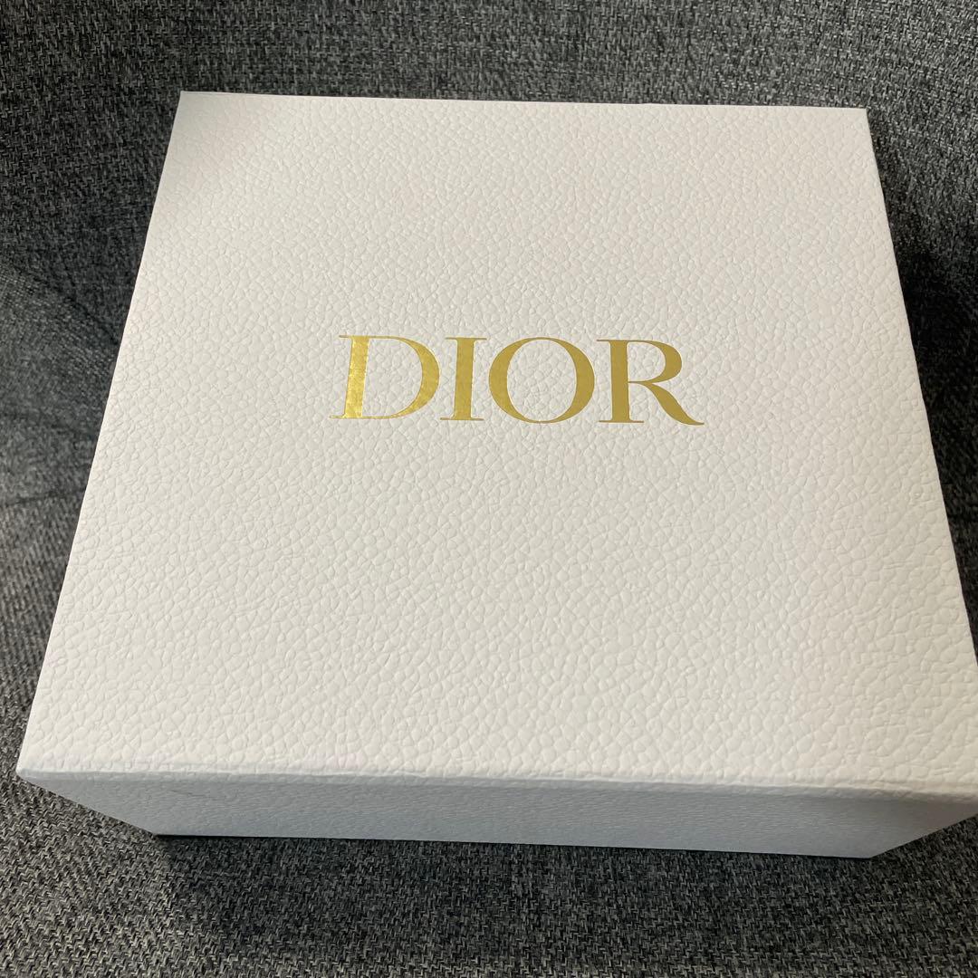 Dior ベビーソープ、乳液 各350ml