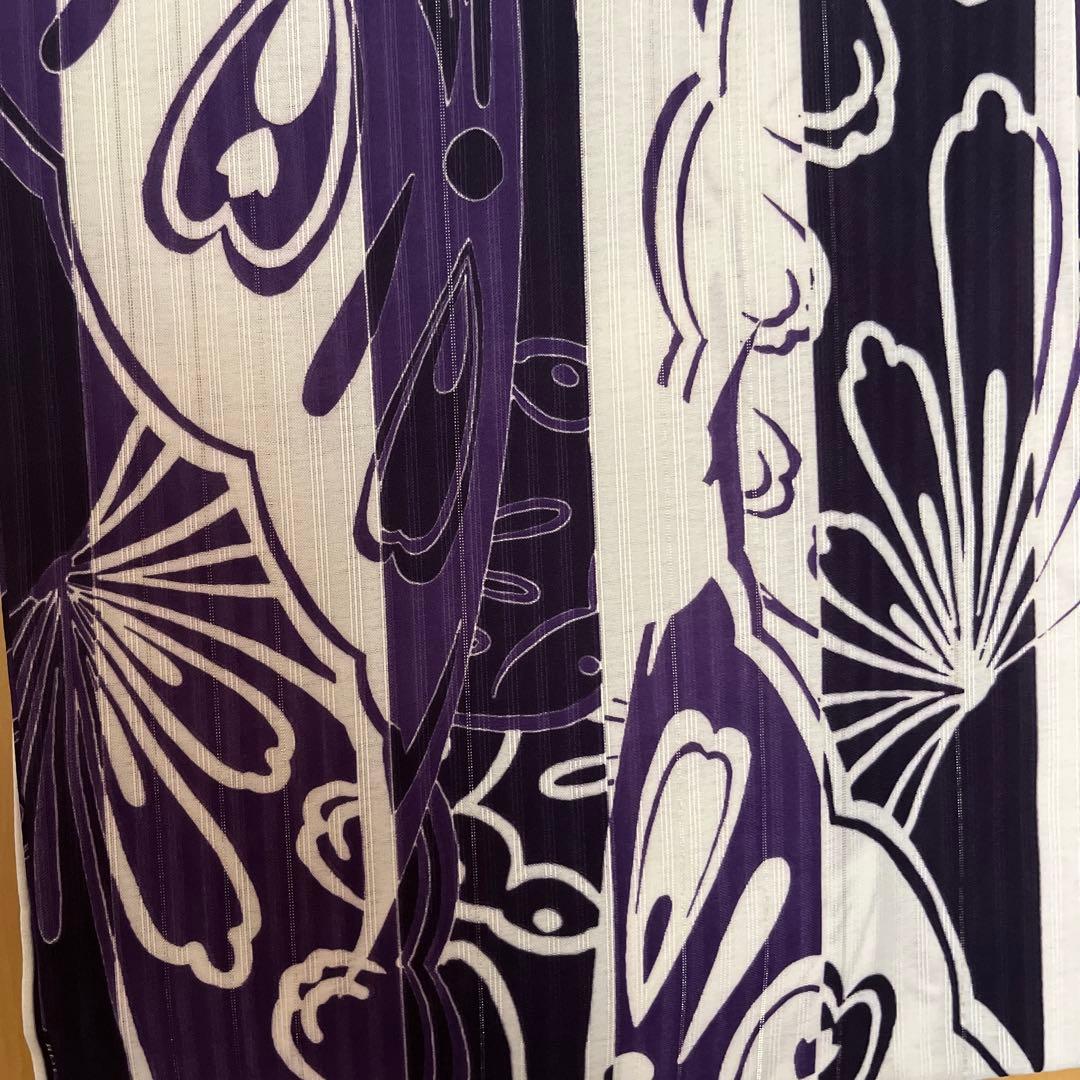 レディース　仕立て上がり　浴衣　白×紫　縦縞　地模様　蝶柄　スッキリ　ストライプ