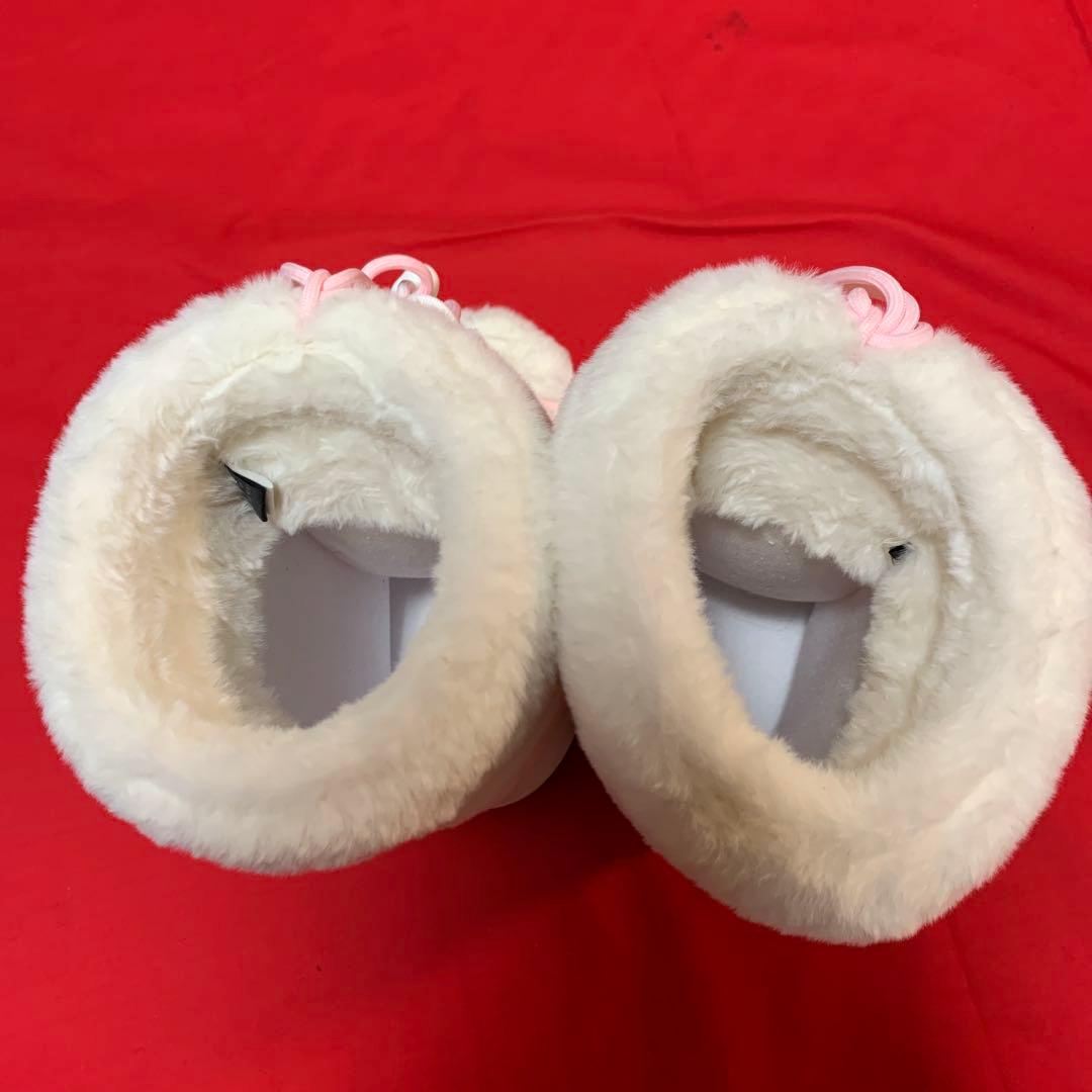 美空さん専用、MOON BOOTホワイト/ピンク サイズ23.5㎝〜24.5㎝