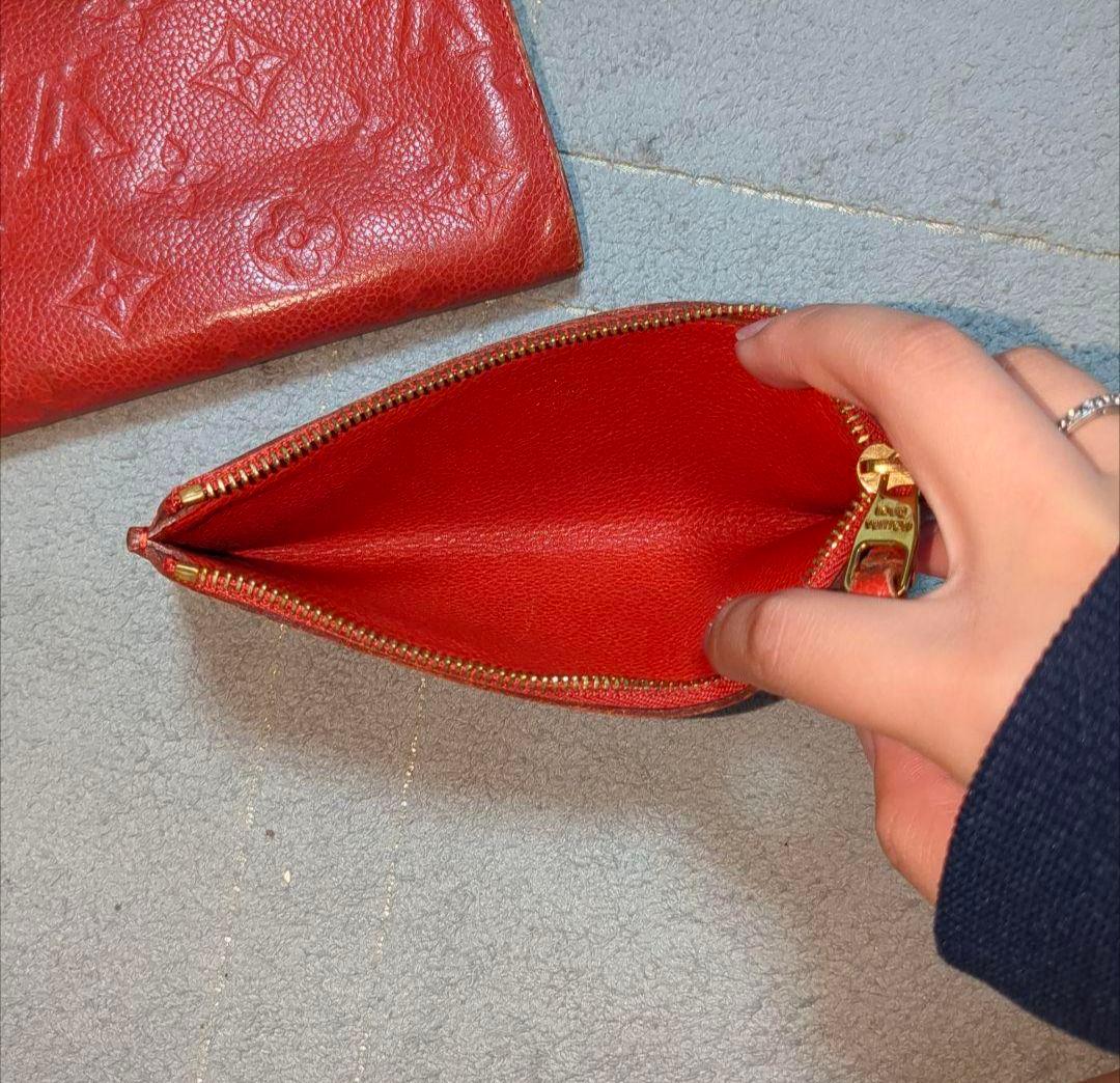 ルイ・ヴィトン エンボス加工 レッド長財布