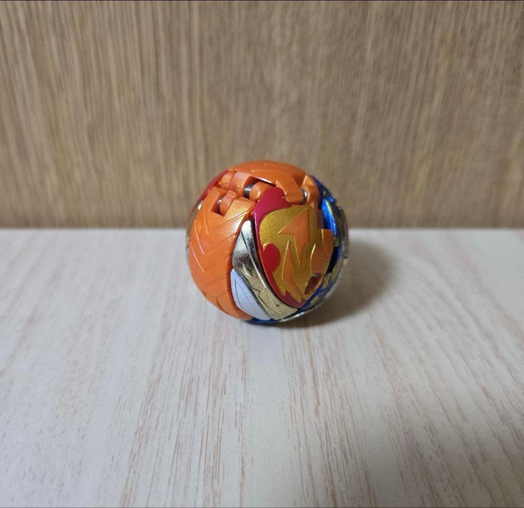 爆丸　轟ガリュウ 瞬ホルス 羅ビヨンド 3体セット 爆テク36㎜