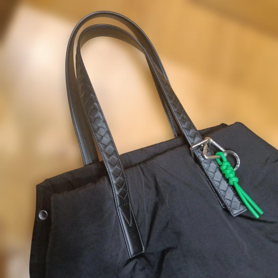 Bottega Veneta トライアングルキーリング　グリーン　美品