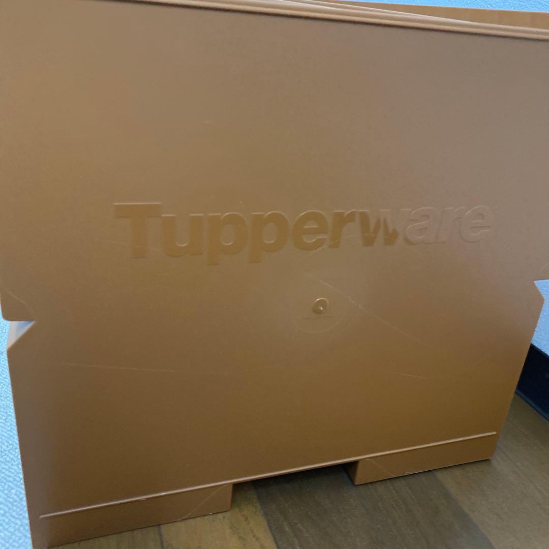 タッパーウェア　スーパーチェスト(衣類収納ケース)