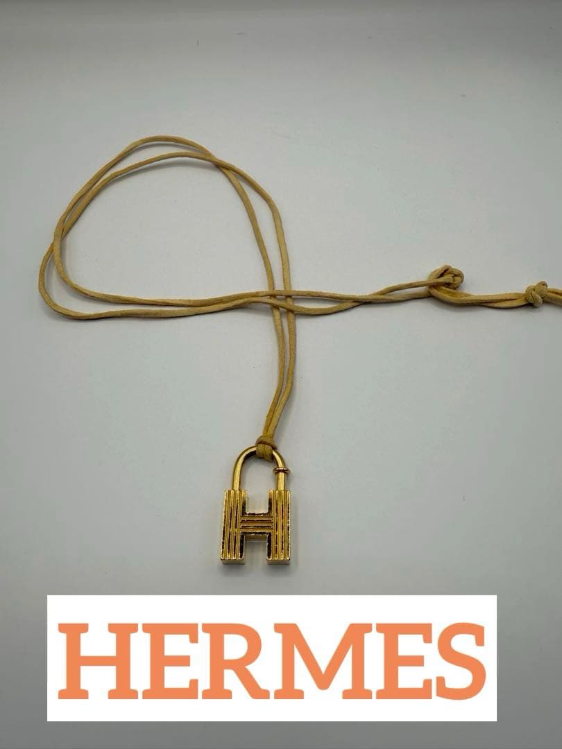 HERMES カデナ H 2000年限定商品 GP ゴールド ペンダントチャーム