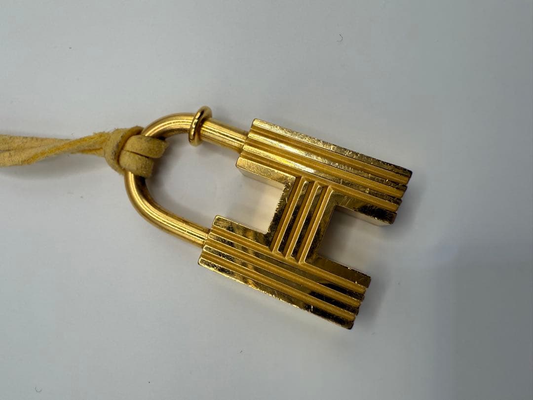 HERMES カデナ H 2000年限定商品 GP ゴールド ペンダントチャーム