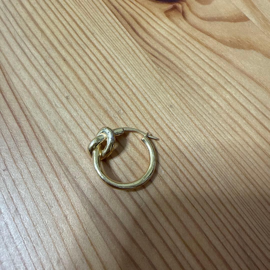 セリーヌ　ピアス片耳