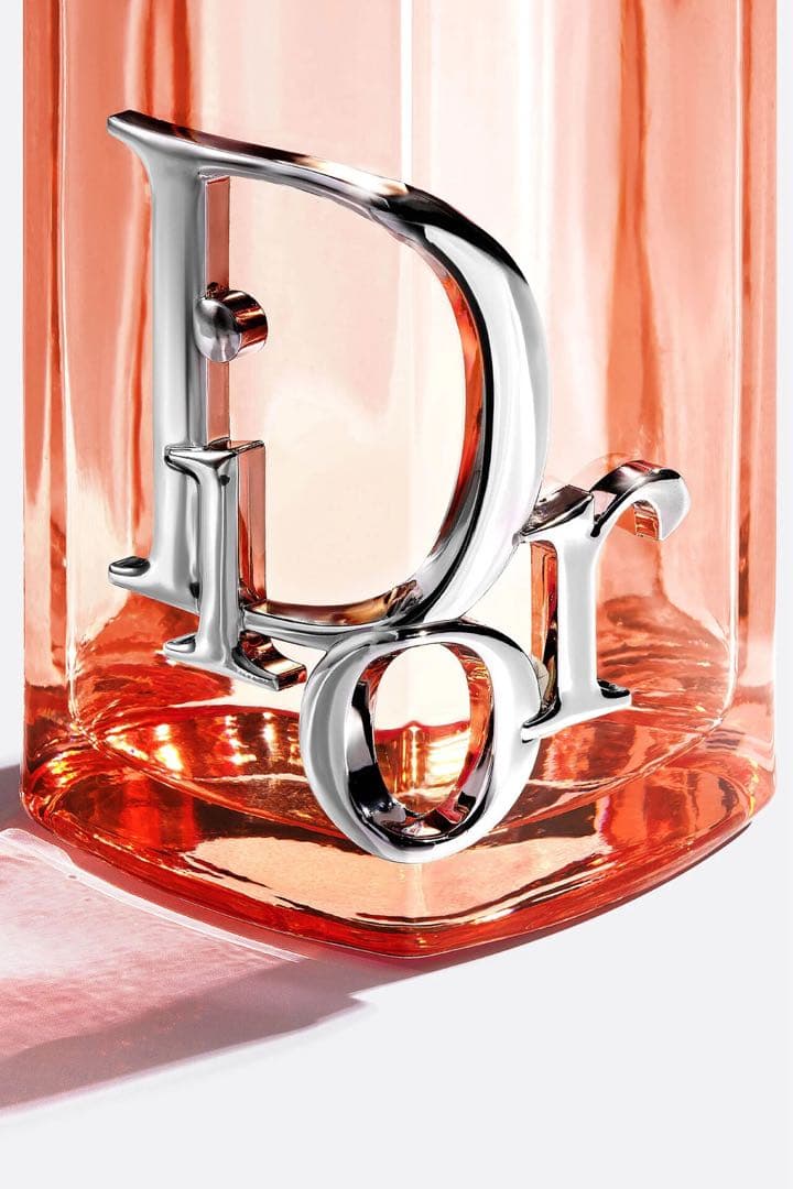 ❗️新製品•ラッピング付き❗️ ディオール アディクト ピーチー グロウ 30mL