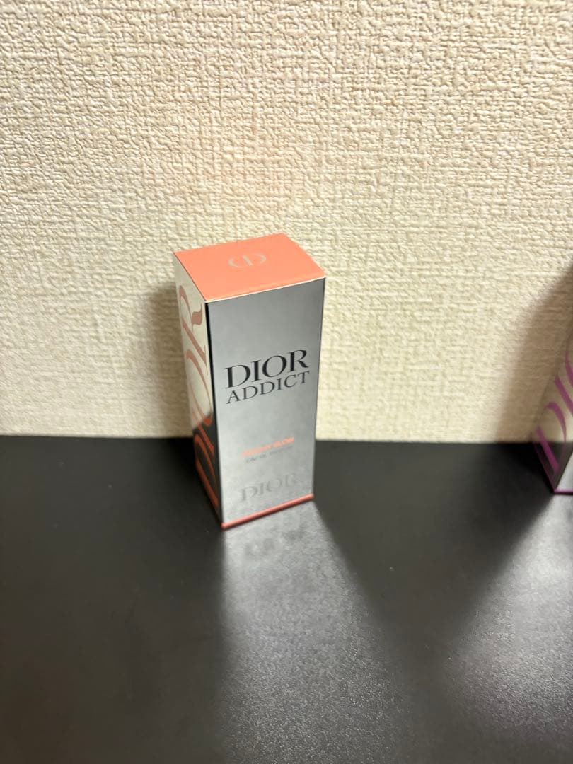 ❗️新製品•ラッピング付き❗️ ディオール アディクト ピーチー グロウ 30mL