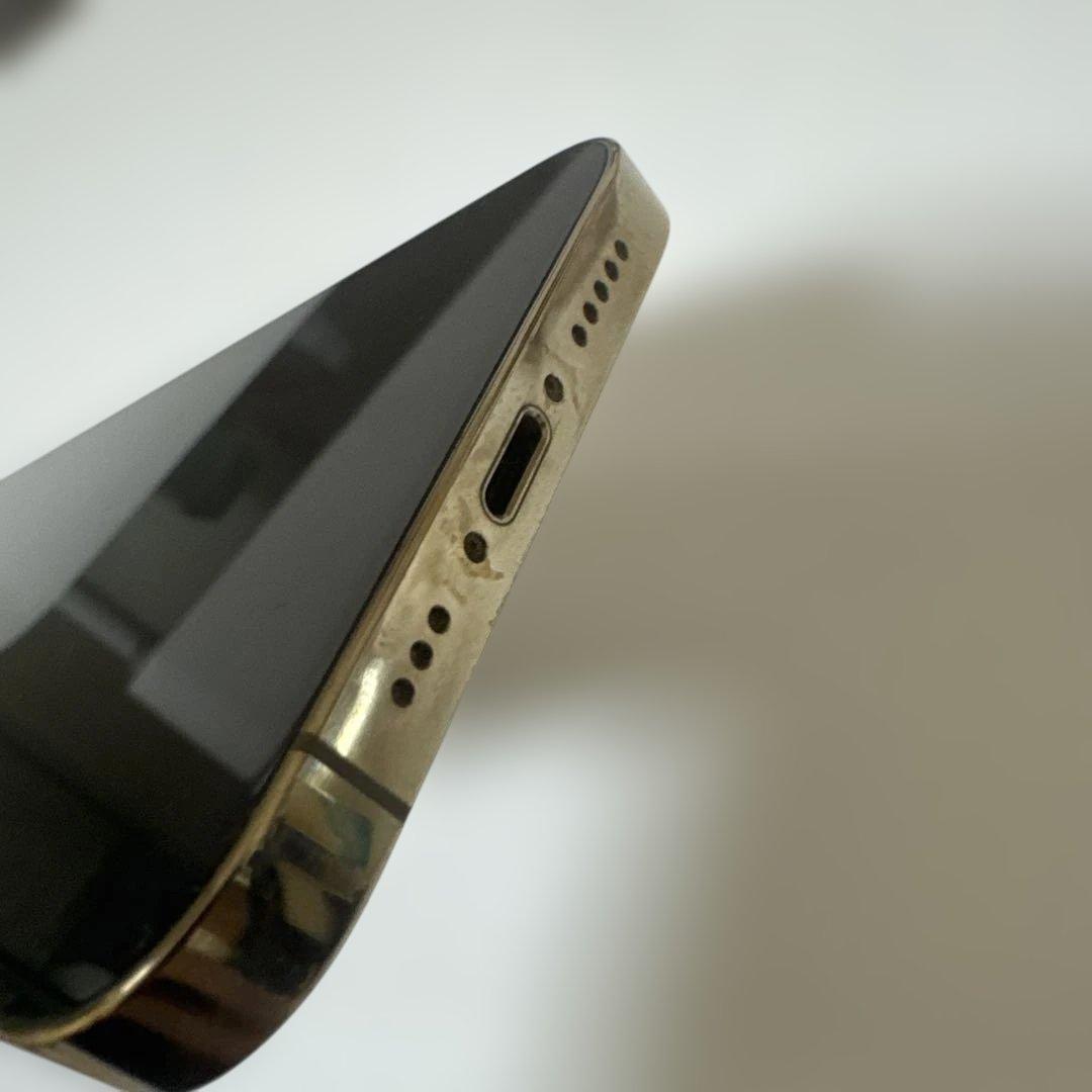 津田　iPhone12pro 128G 背面　カメラレンズ割れ