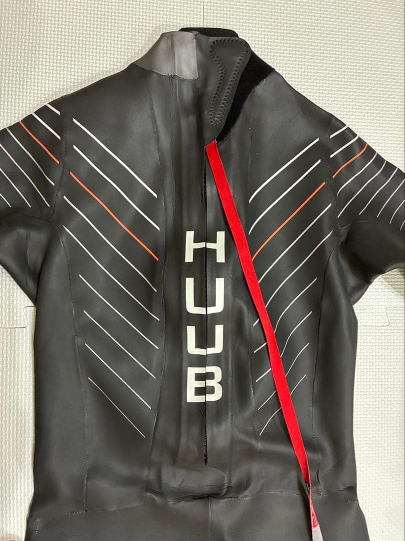 HUUB ARAYAトライアスロン用フルスーツ