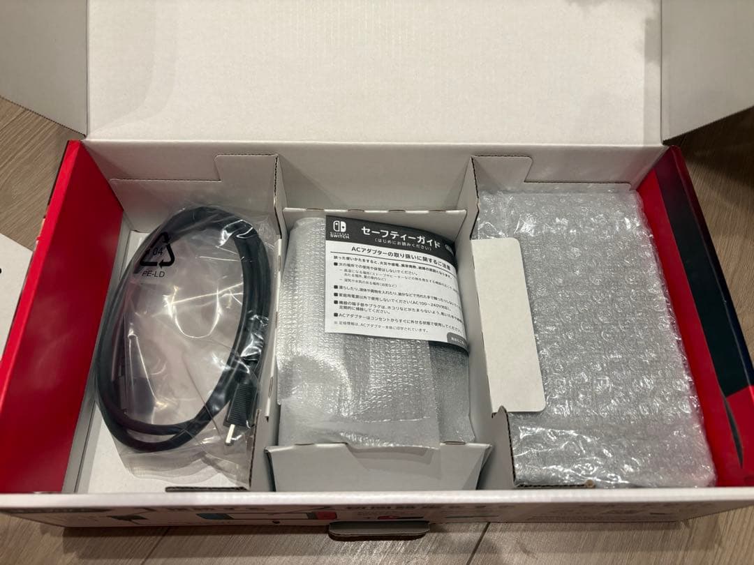 【美品・動作確認済】任天堂Switch本体開封のみ