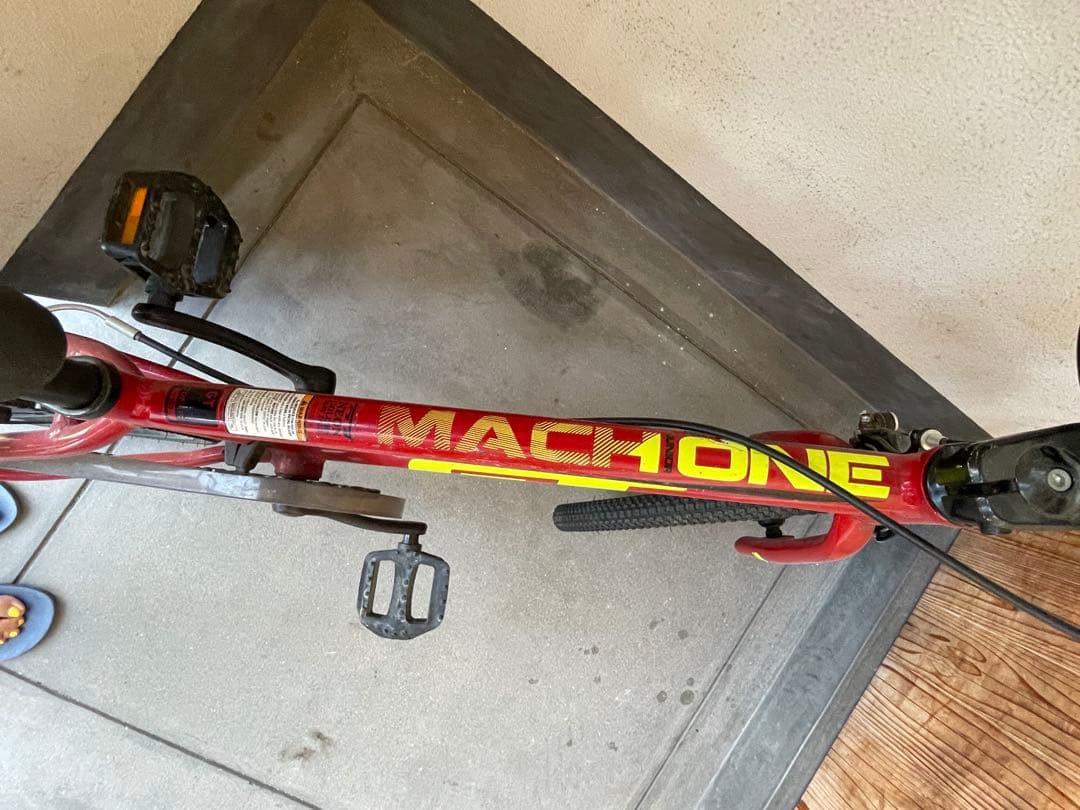 GT Mach One キッズバイク レッド 18.5インチ