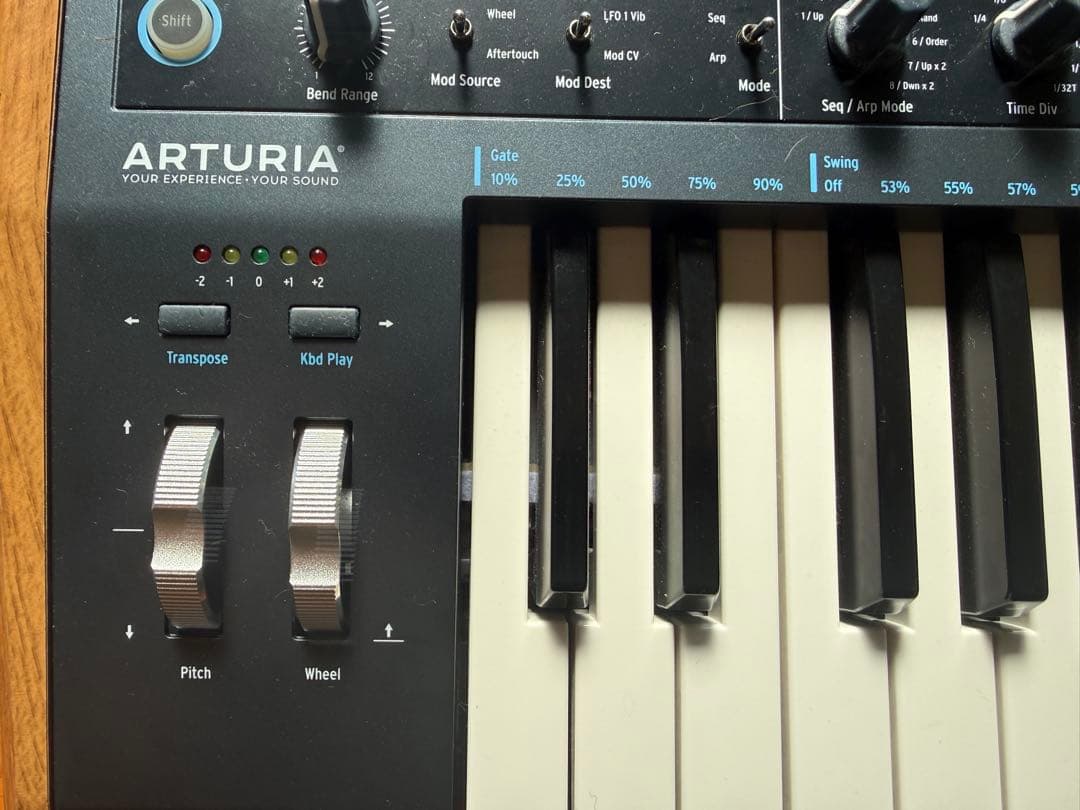 ARTURIA MINIBRUTE 2 アナログシンセサイザー