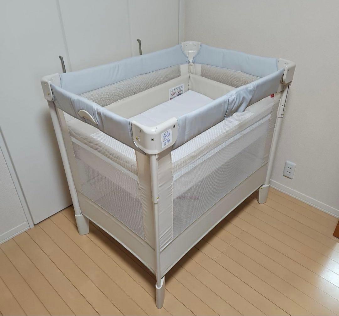 Aprica アップリカ　ココネル エアー　ホワイトグレー色