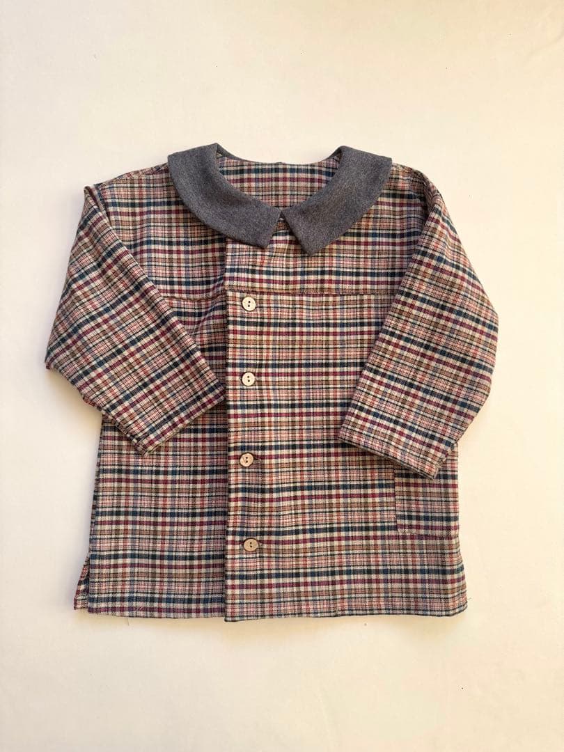 トップス HELLO LUPO