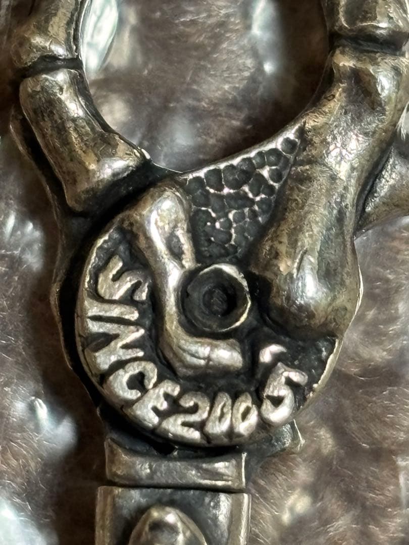 マッドカルト　フィンガーボーンクリップ