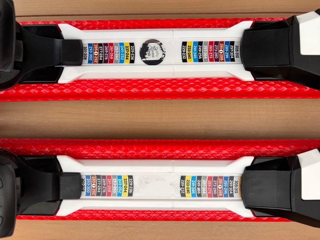 ATOMIC JS スキー 板 ホワイト/レッド