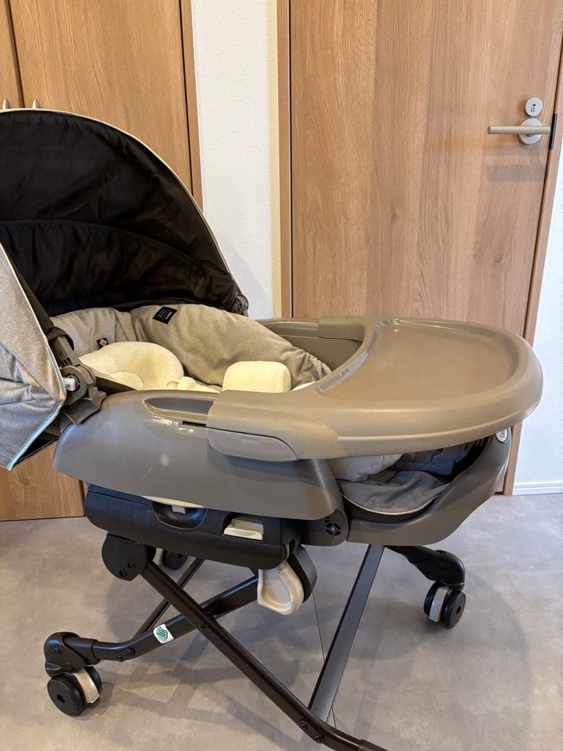 Combi コンビ　ネムリラ　BEDI おやすみドーム　エッグショック　手動