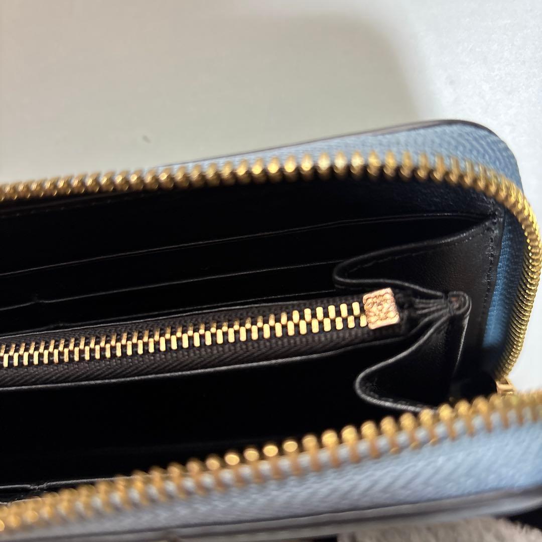 ロエベ パズル アナグラム ラウンドファスナー 長財布 マルチカラー