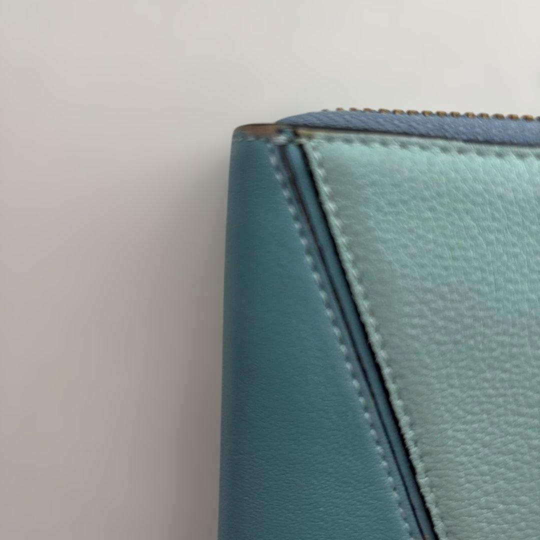 ロエベ パズル アナグラム ラウンドファスナー 長財布 マルチカラー