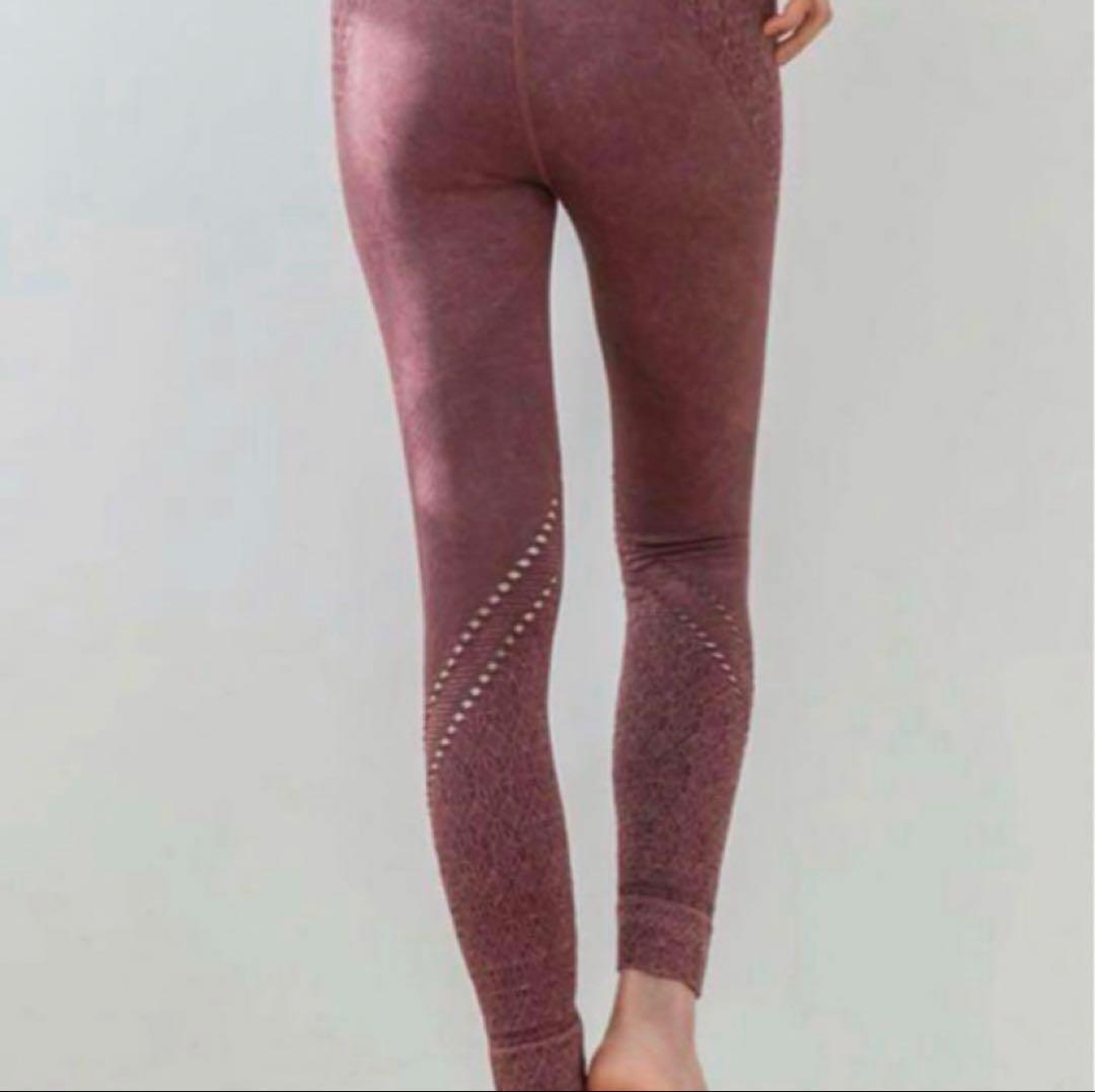 スカーラ／ヨガウェア上下セット