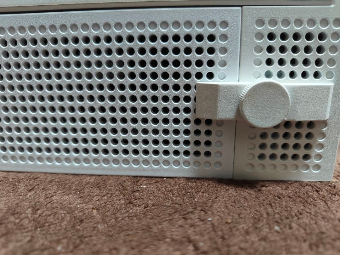 Xbos UPspec Gaming xScreen ポータブルスクリーン