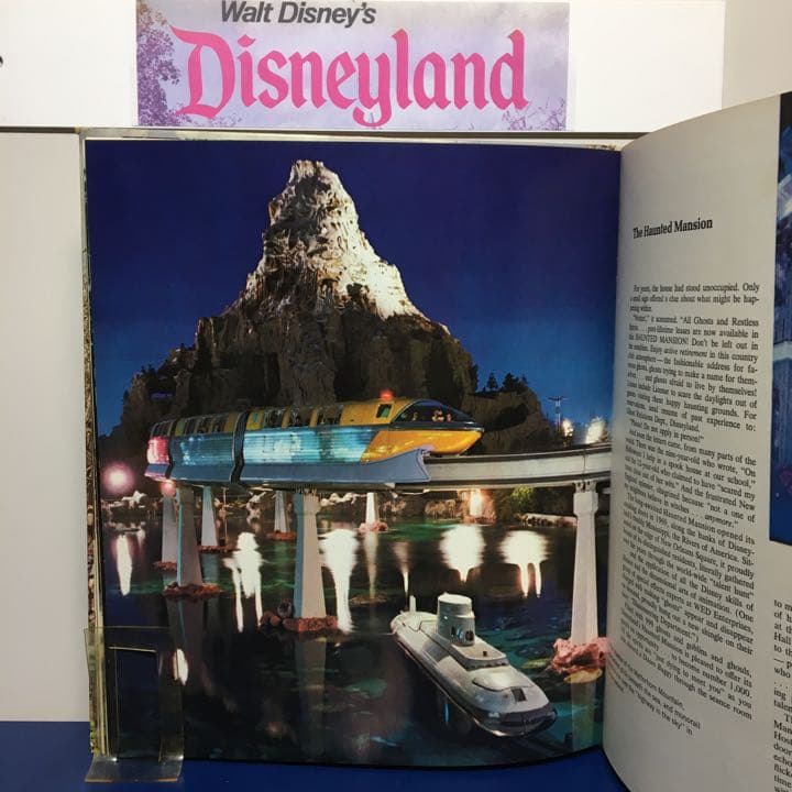 Walt Disney’s Disneyland 公式写真集 1975-6発行