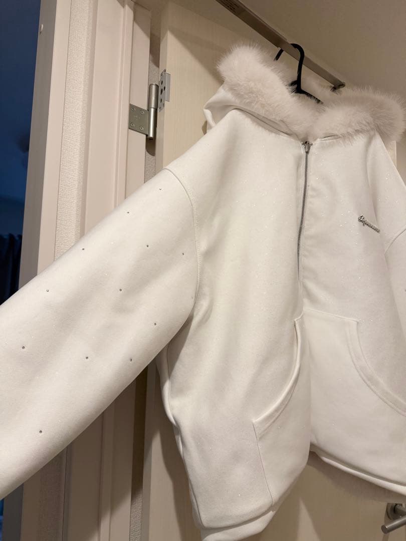 andwang kirakira 2way fur zipup (実物写真あり)