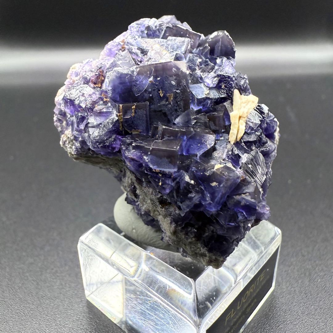 フローライト スペイン DeepBlueHeart Vein産 蛍石 原石 09