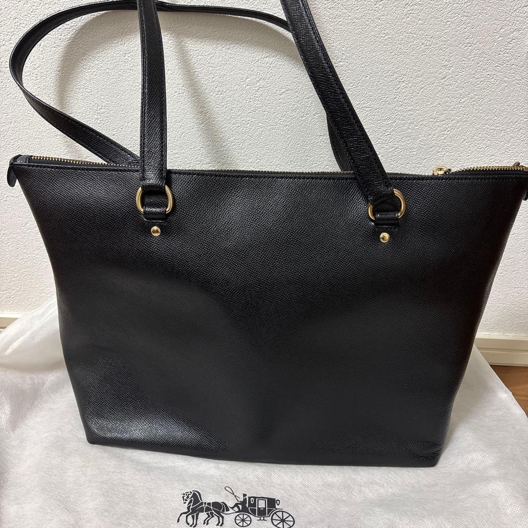 【coach】バッグ　ブラック/A4サイズ可