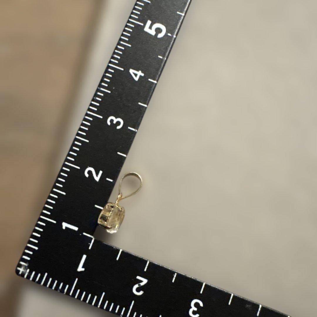 グリーンアメジスト　ネックレストップ　k18 0.45ct
